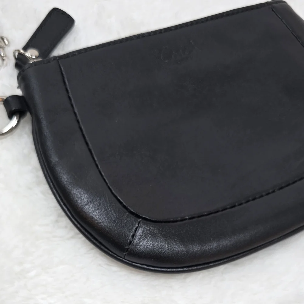 Vintage Coach Ashley Black Leather Zipper Closure Wristlet Coin Wallet